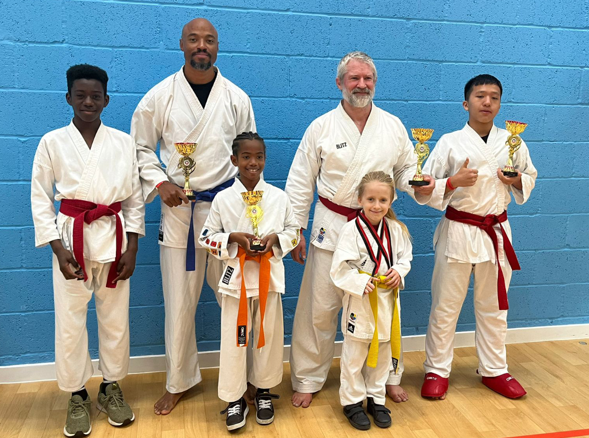 Luton Higashi Team